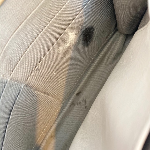 ✨SOLD✨Authentic Chanel Gold Wallet/Crossbody - Picture 7 of 8